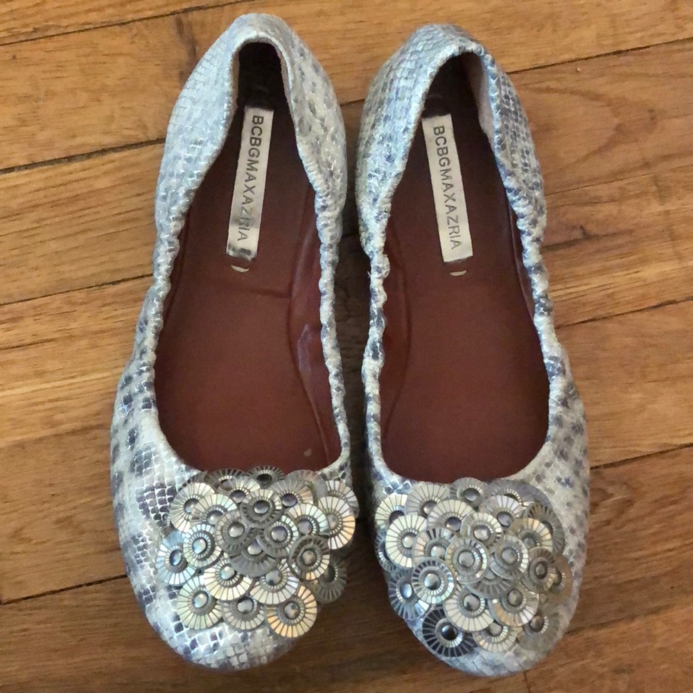 BCBGMAXAZRIA silver flats